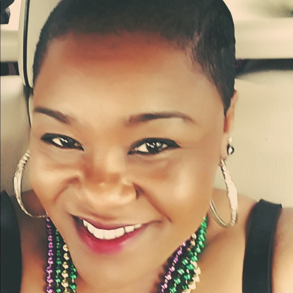 Meet your Posher, Lavonda